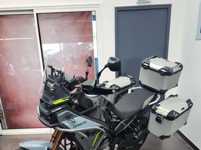 CF MOTO MT 450 4