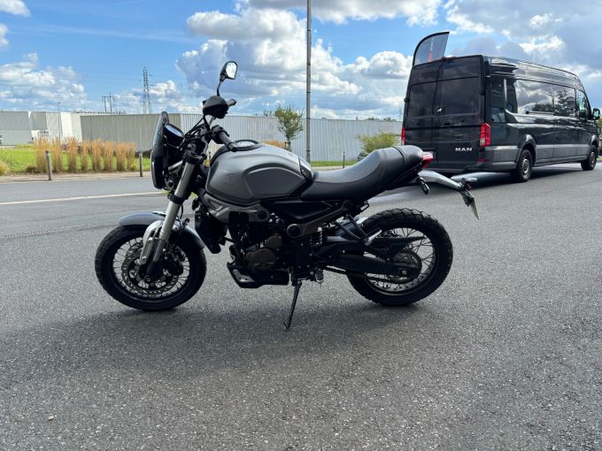 VOGE 300 ACX 4