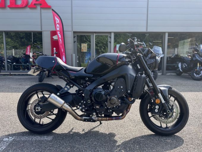 YAMAHA XSR  900 4