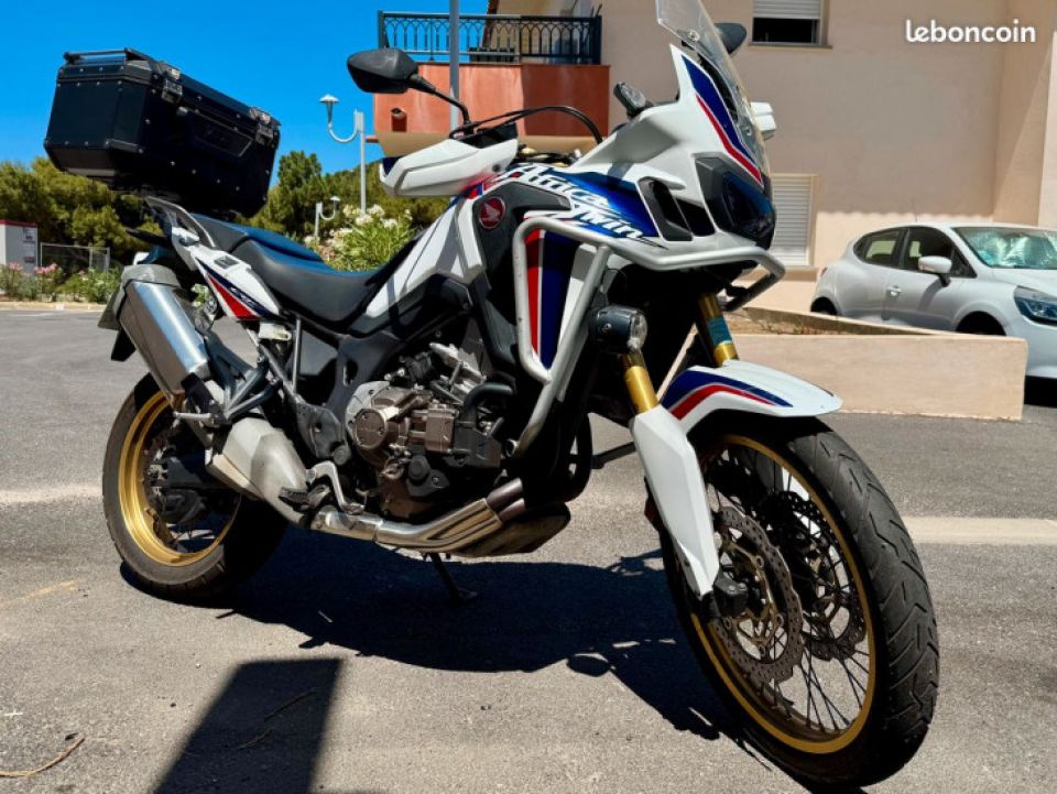 HONDA AFRICA TWIN CRF1000D DCT 4