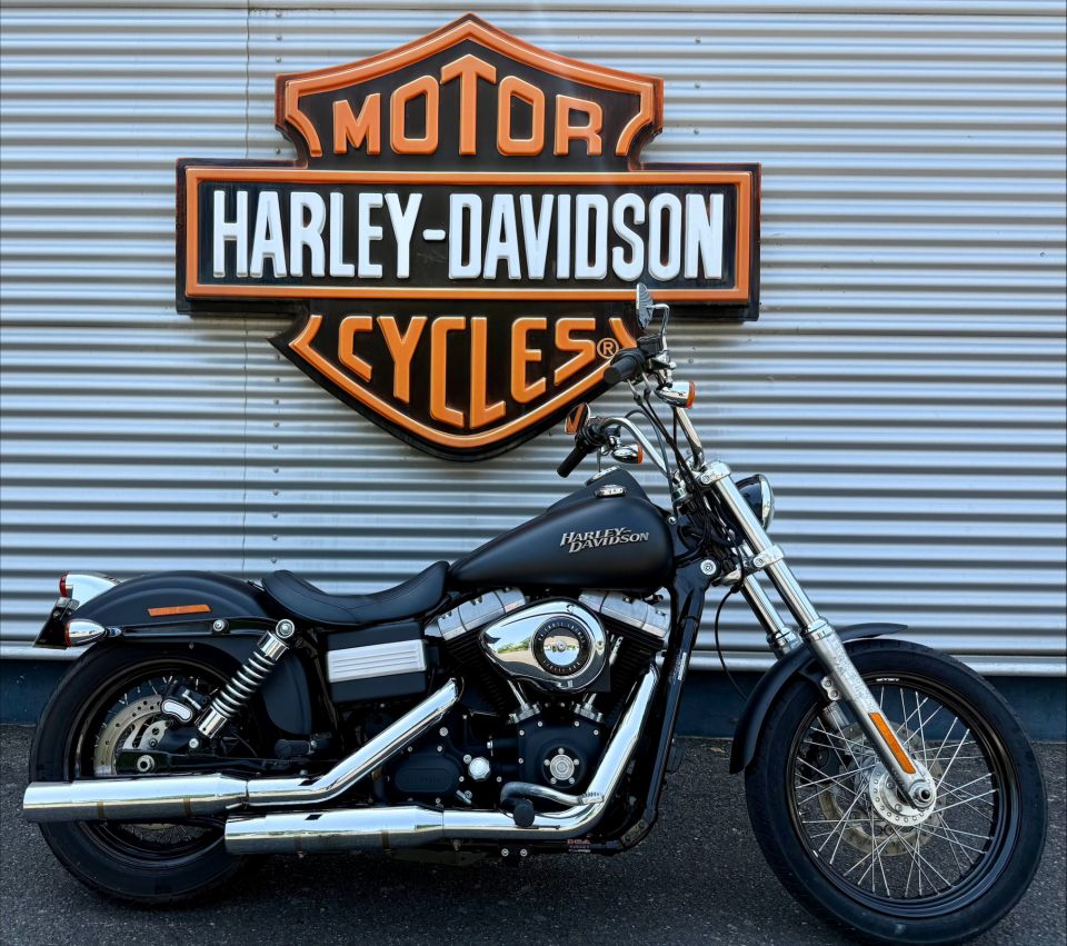 HARLEY-DAVIDSON DYNA STREET BOB 1584 4