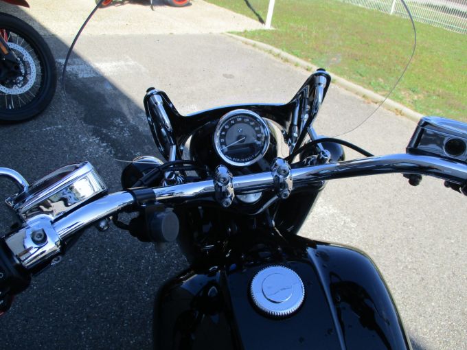 BMW R 18 CLASSIC 4
