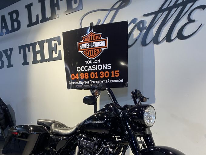 HARLEY-DAVIDSON TOURING ROAD KING 1868 SPECIAL 4