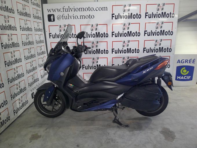 YAMAHA XMAX 300 4