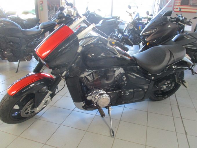 SUZUKI VZR 1800 INTRUDER 4