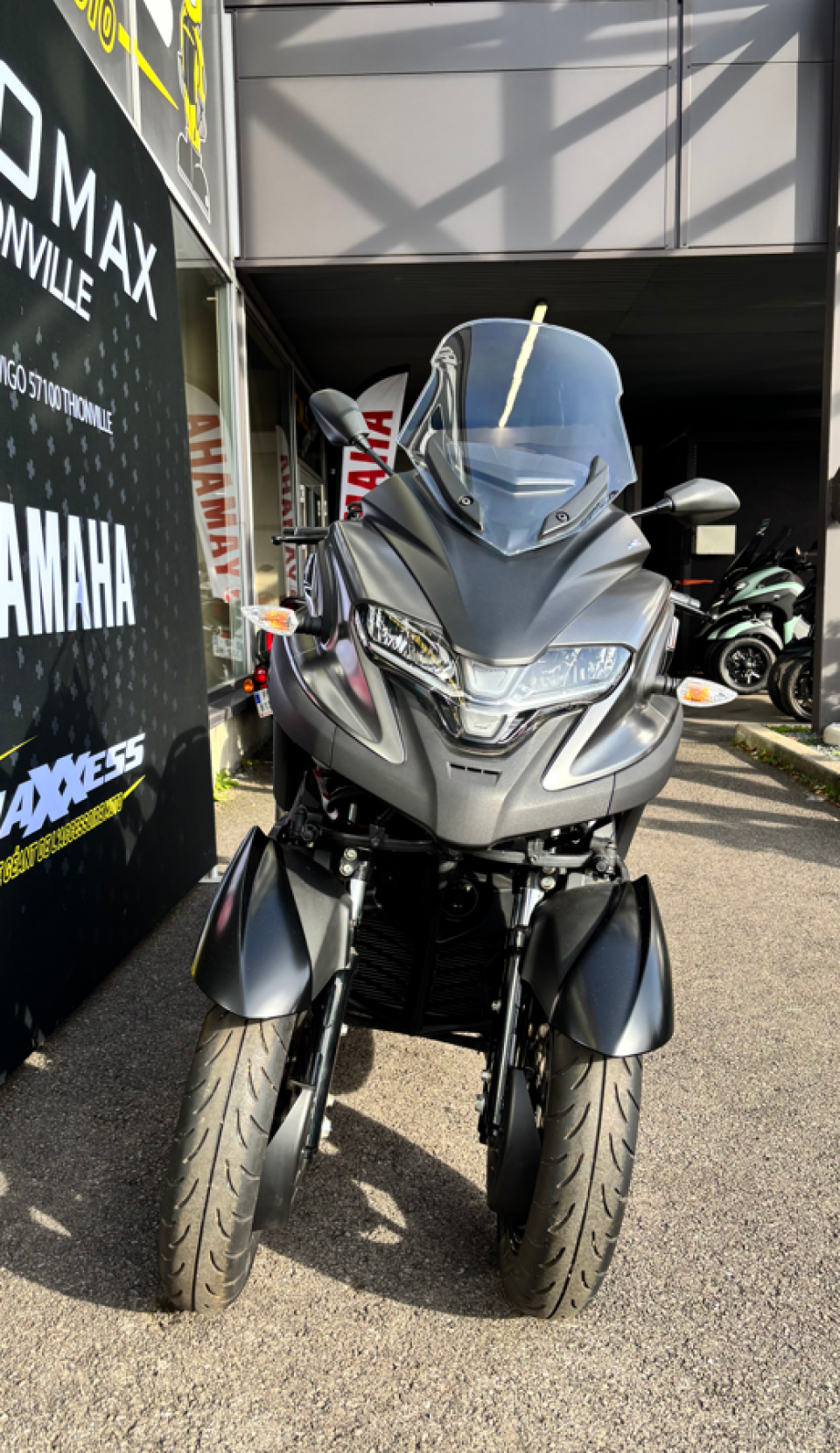 YAMAHA TRICITY 300 4