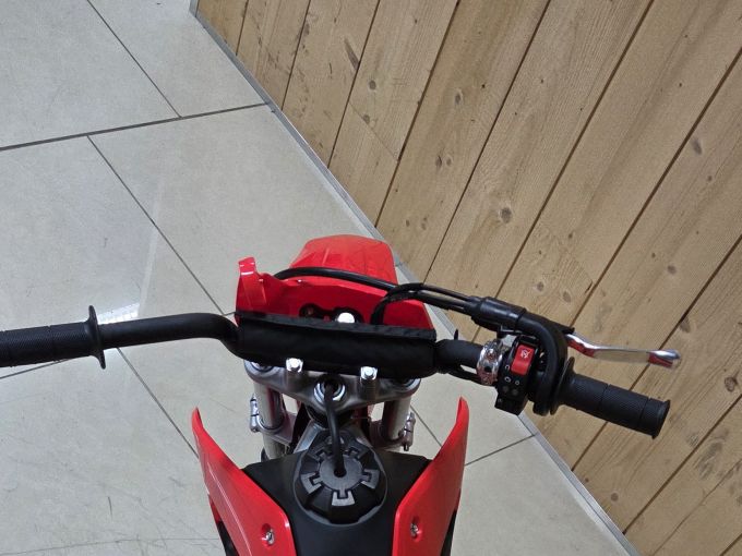 HONDA CRF 4