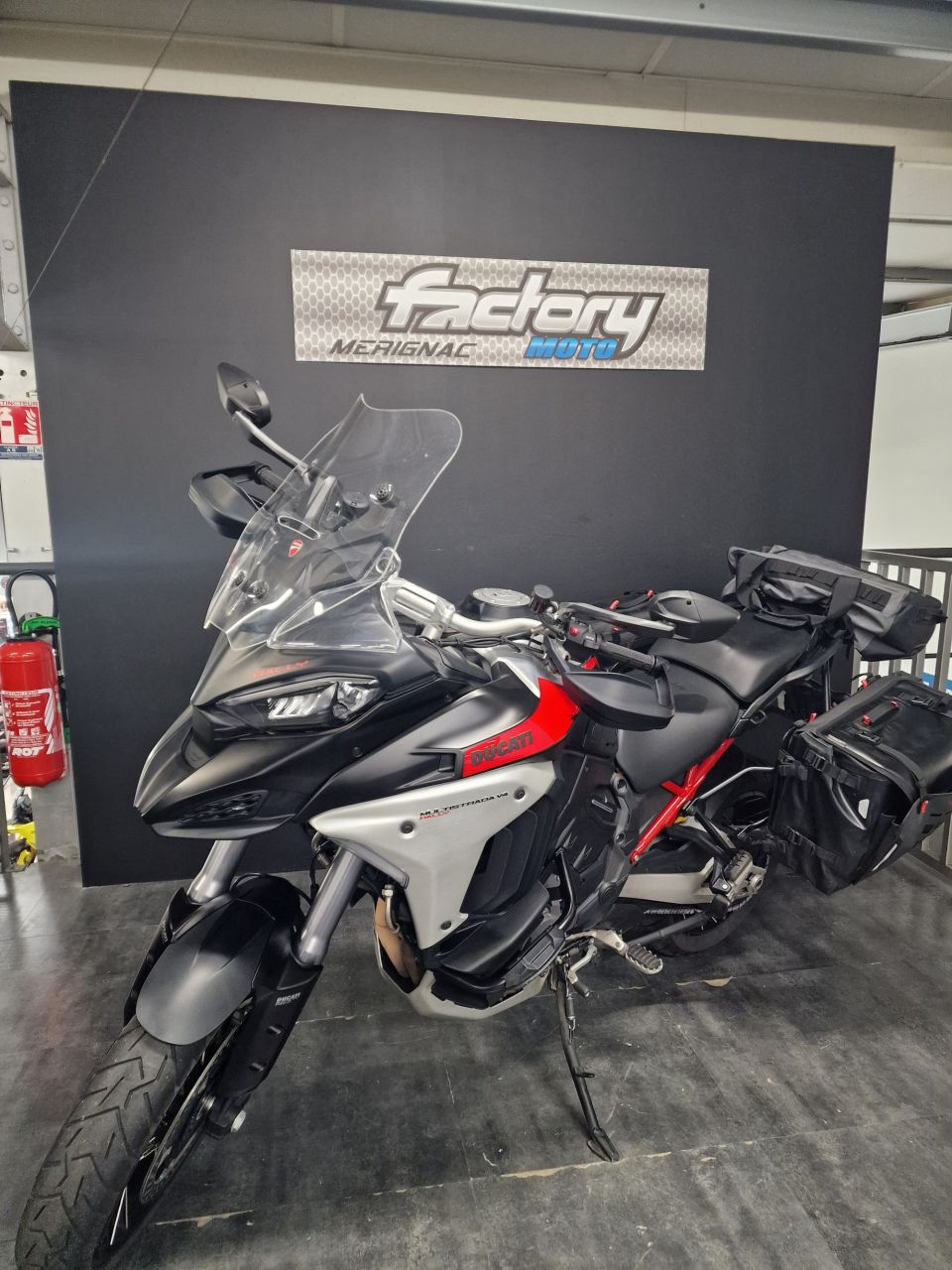 DUCATI MULTISTRADA V4 S 4