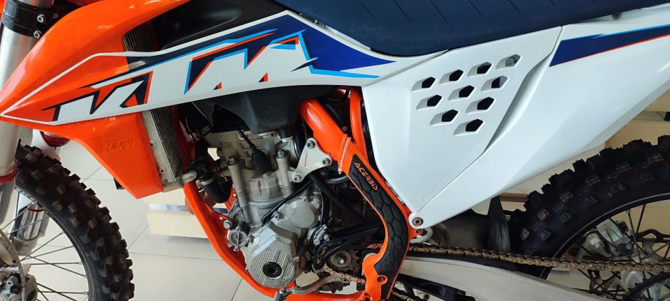 KTM 250 SX-F 4