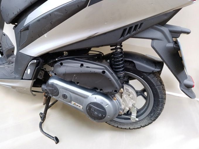APRILIA SXR 50 4