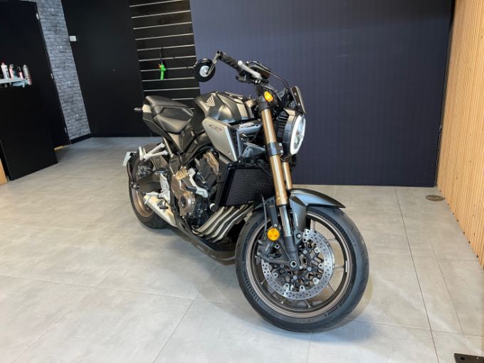 HONDA CB650R Neo Sports Café 4