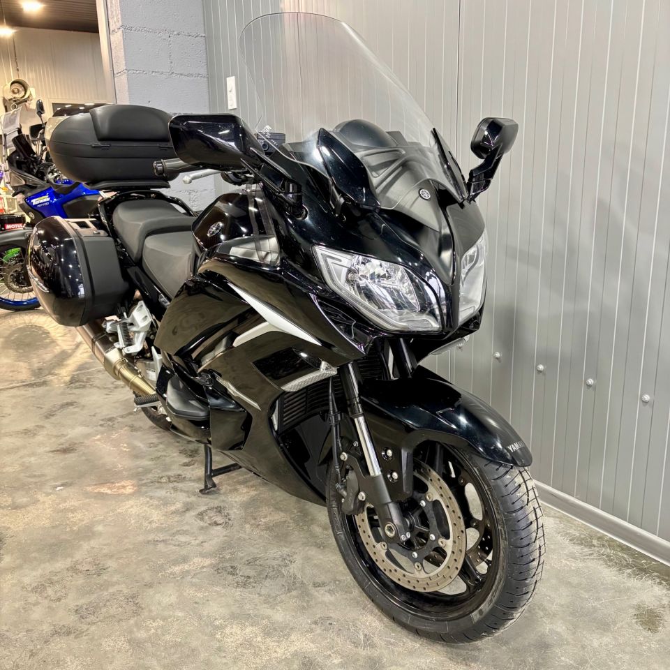YAMAHA FJR 1300 AS 4