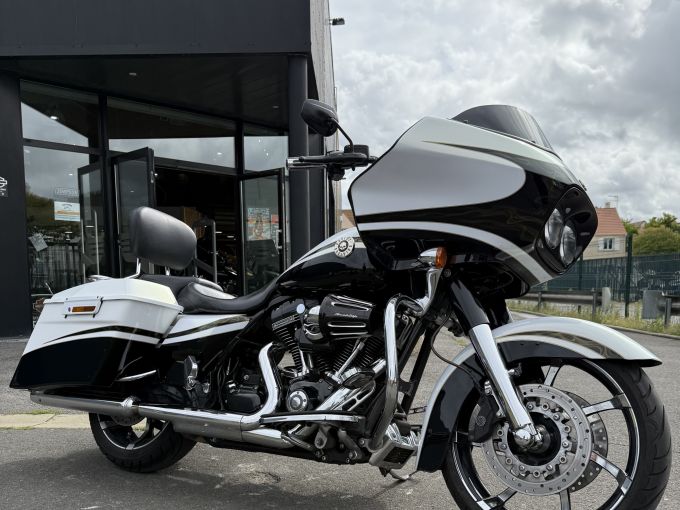 HARLEY-DAVIDSON TOURING ROAD GLIDE 1800 CVO 4