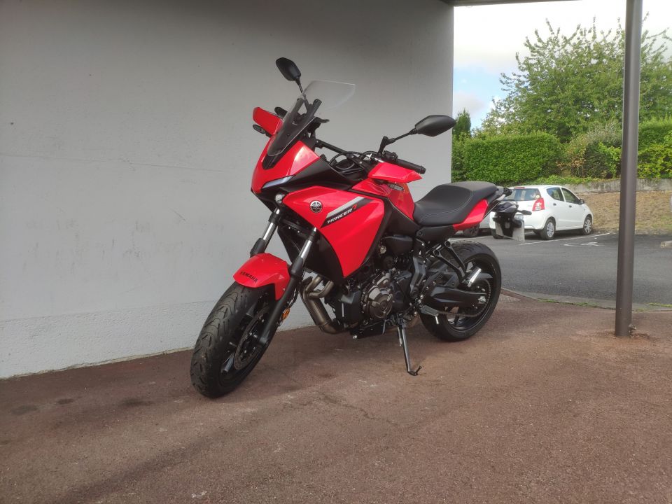 YAMAHA TRACER 7 4