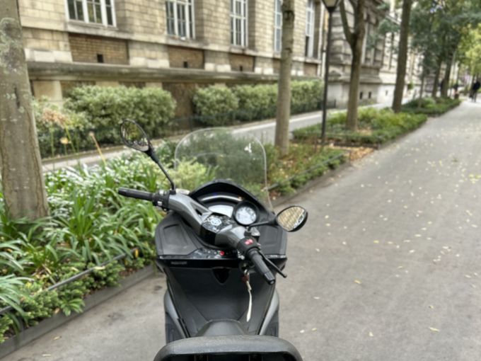 PIAGGIO X10 125 ABS ASR 4