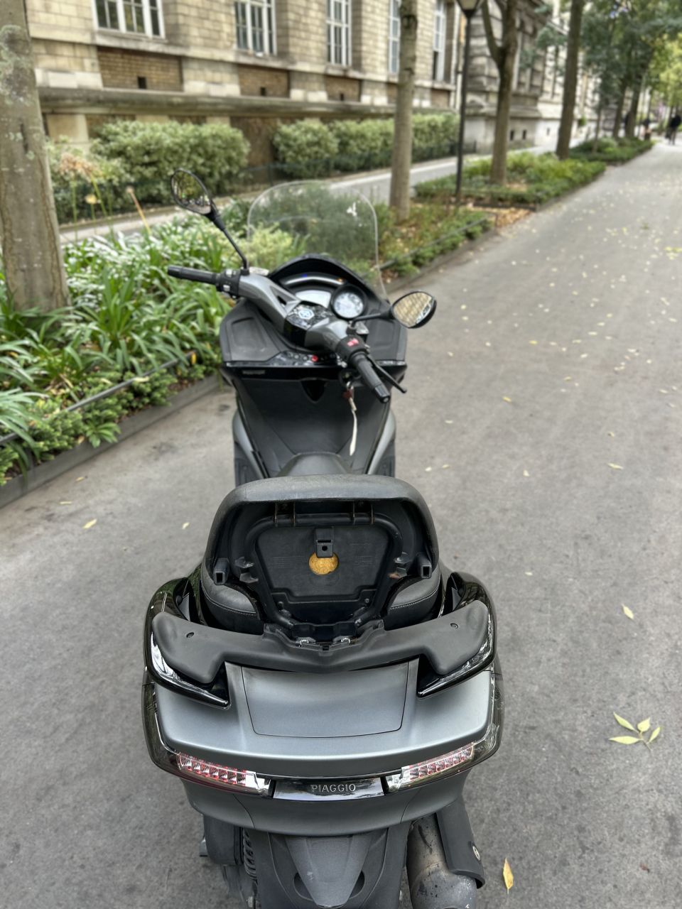 PIAGGIO X10 125 ABS ASR 4