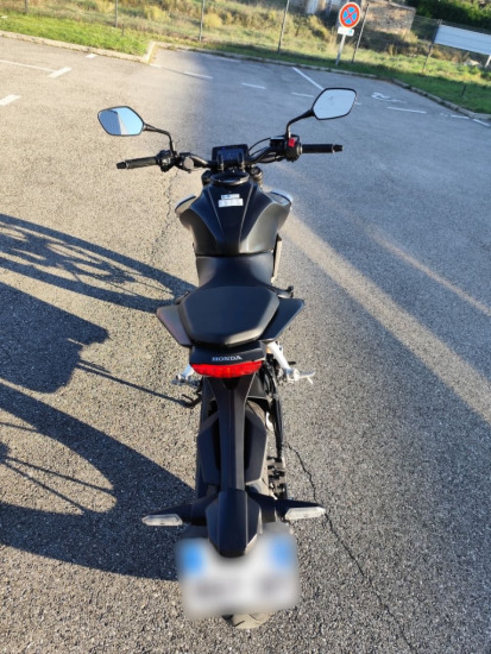 HONDA CB 125 R 4