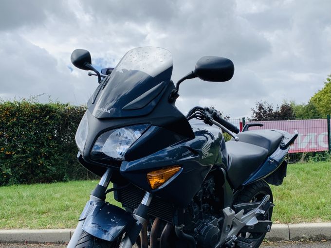 HONDA CBF 600 S 4