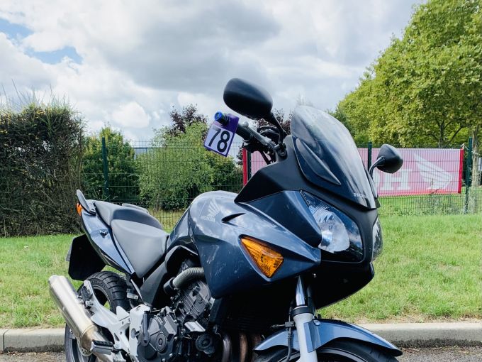 HONDA CBF 600 S 4
