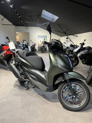 PIAGGIO NEW BEVERLY S 300 - 2025