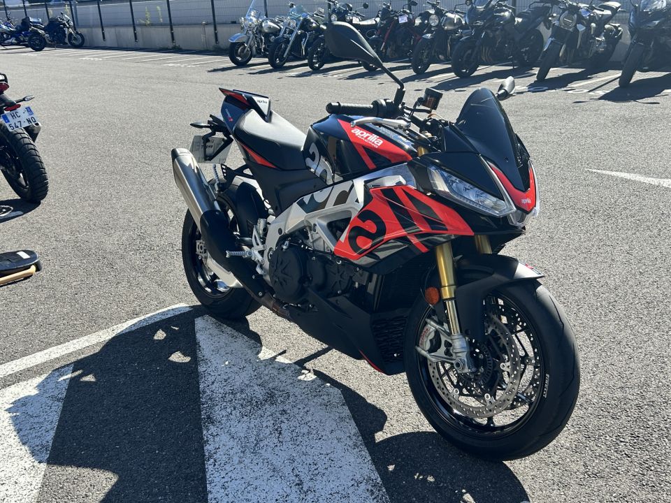 APRILIA TUONO 1100 V4 FACTORY 4