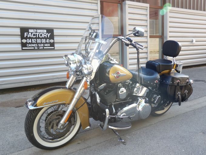 HARLEY-DAVIDSON SOFTAIL HERITAGE 1690 4