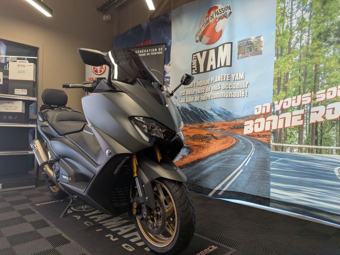 YAMAHA XP T-MAX 560 TECH MAX 4