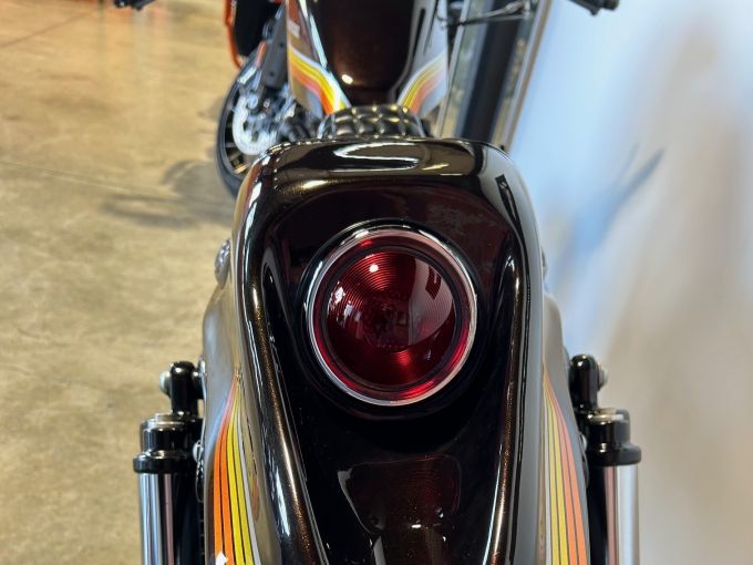 HARLEY-DAVIDSON SPORTSTER 883 N 4