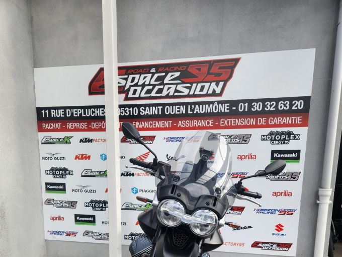 MOTO GUZZI MOTO GUZZI V85 TT STRADA NERO ISOLA 4
