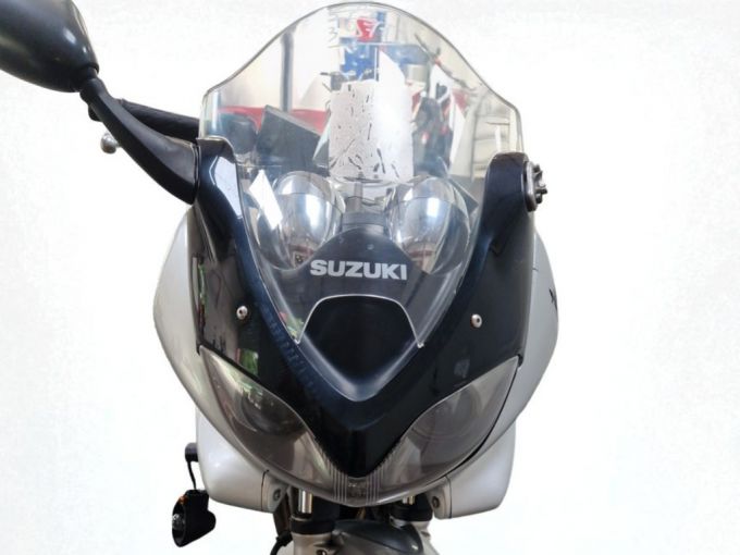 SUZUKI GSF 1200 N BANDIT 4