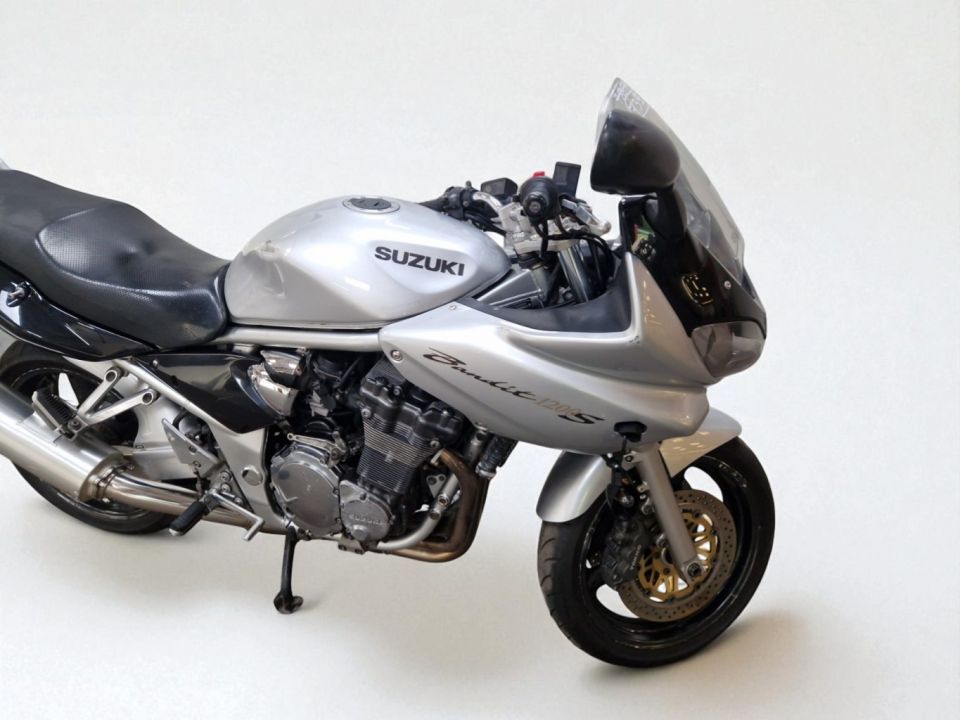 SUZUKI GSF 1200 N BANDIT 4
