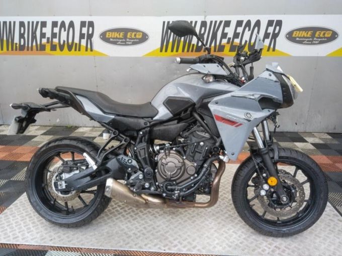 YAMAHA TRACER 7 4