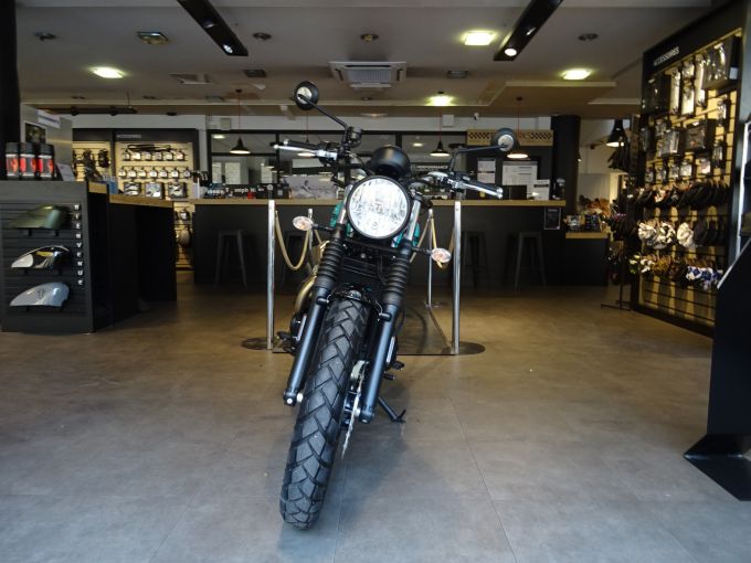 TRIUMPH SCRAMBLER 900 4