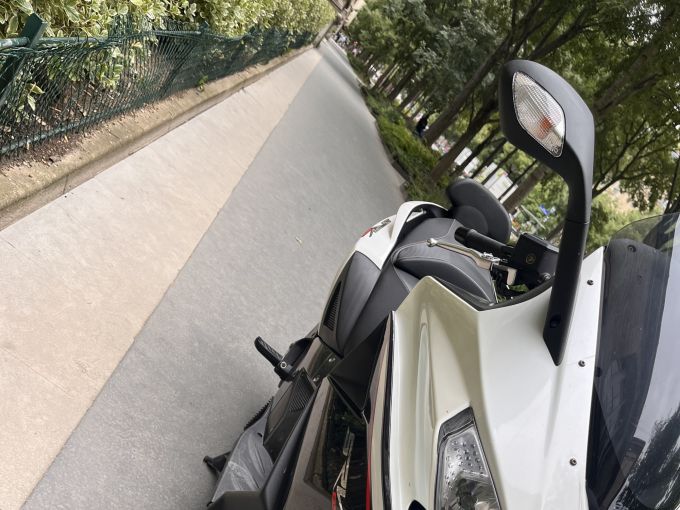 APRILIA SRV 850 ABS 4