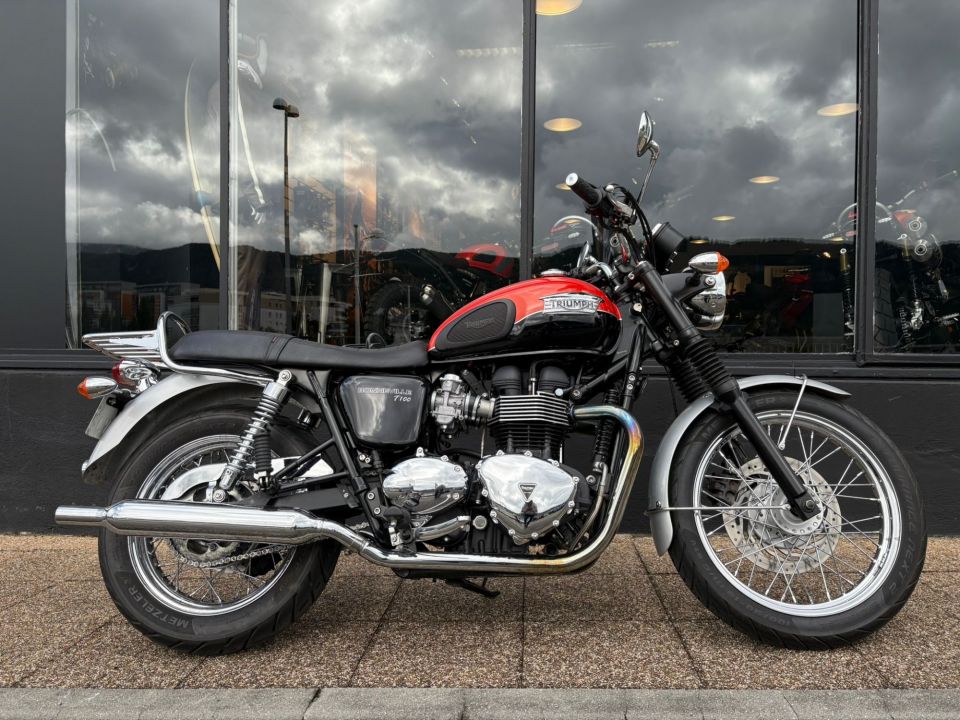 TRIUMPH BONNEVILLE 865 T100 4