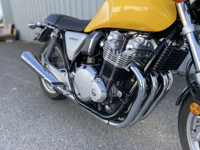 HONDA CB 1100 EX 4