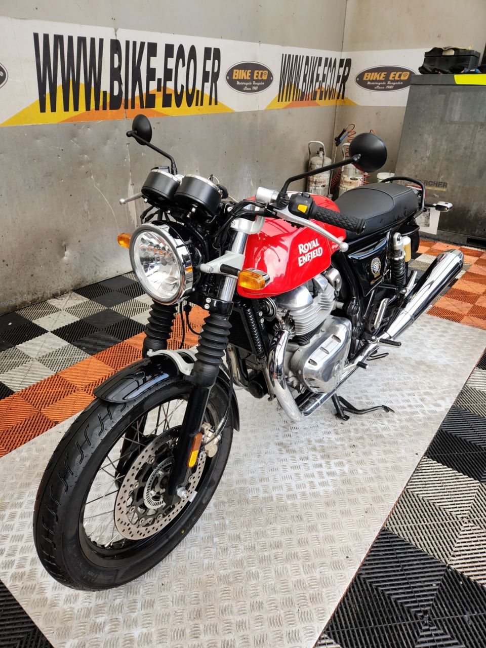 ROYAL ENFIELD CONTINENTAL GT 650 4