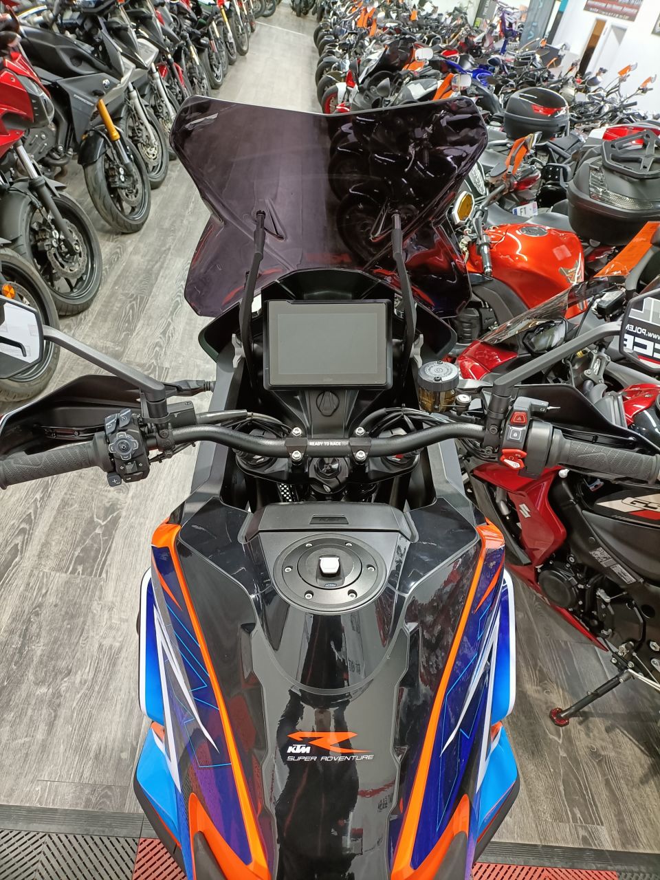 KTM 1290 SUPER ADVENTURE S 4