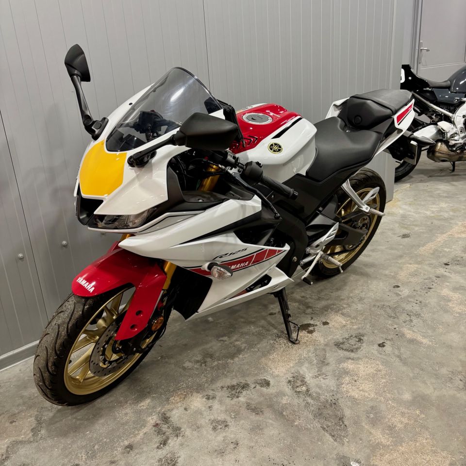YAMAHA R125 World GP 60th Anniversary 4