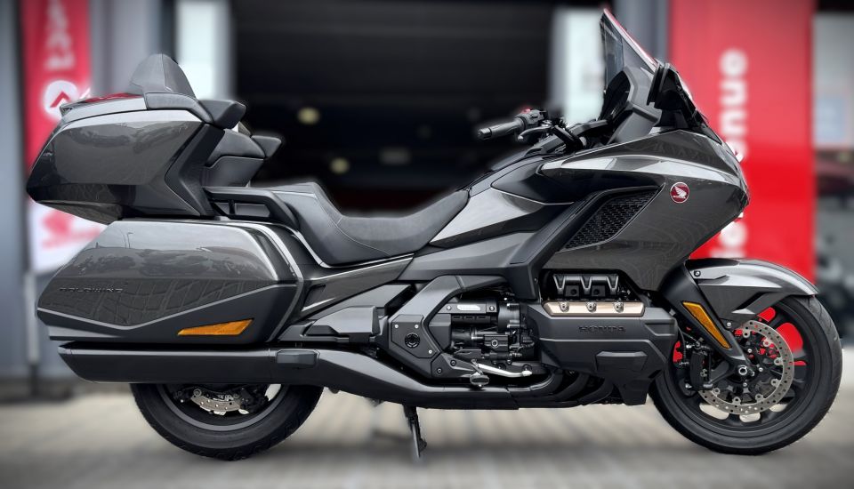 HONDA GL 1800 GOLDWING AIR BAG GPS 4