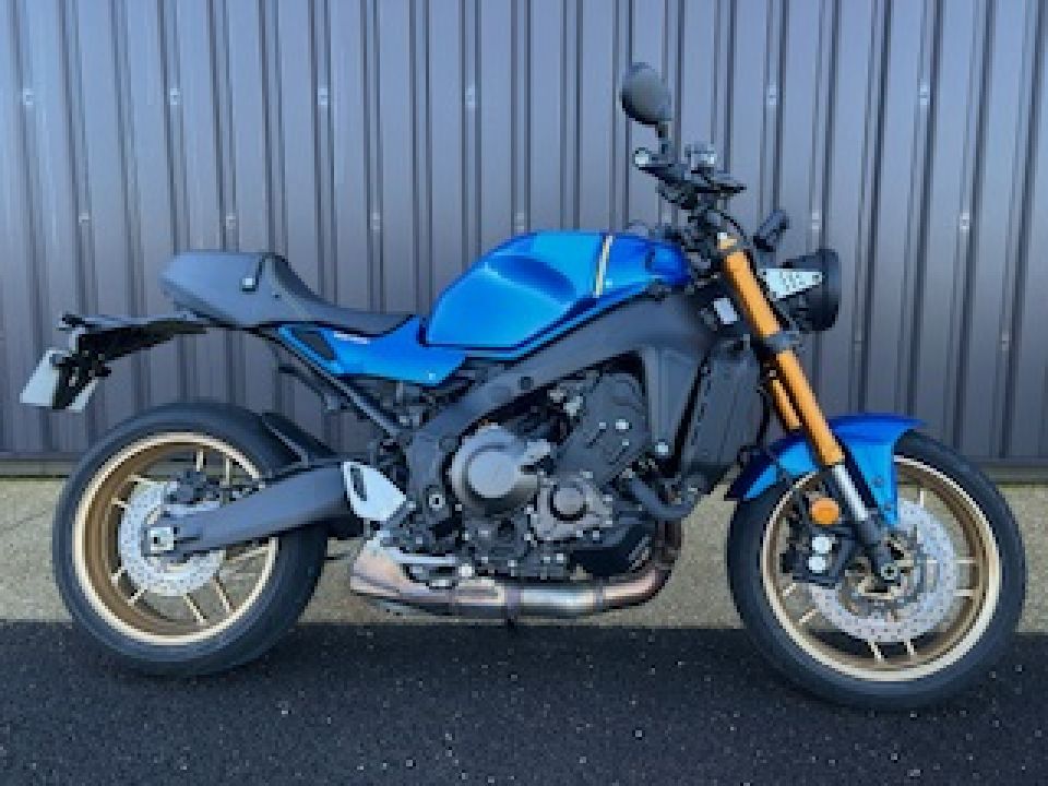 YAMAHA XSR 900 4