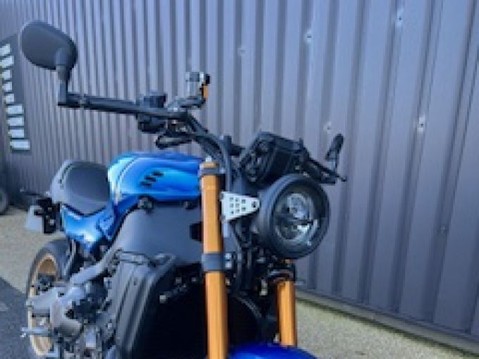 YAMAHA XSR 900 4