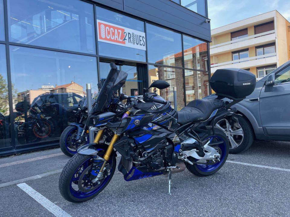 YAMAHA MT-10 SP 4
