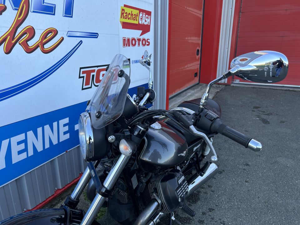 MOTO GUZZI V9 ROAMER 4