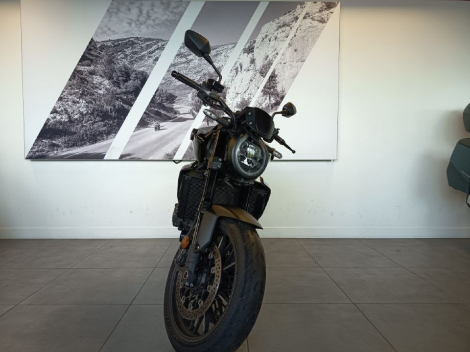 HONDA CB1000R Black Edition 4