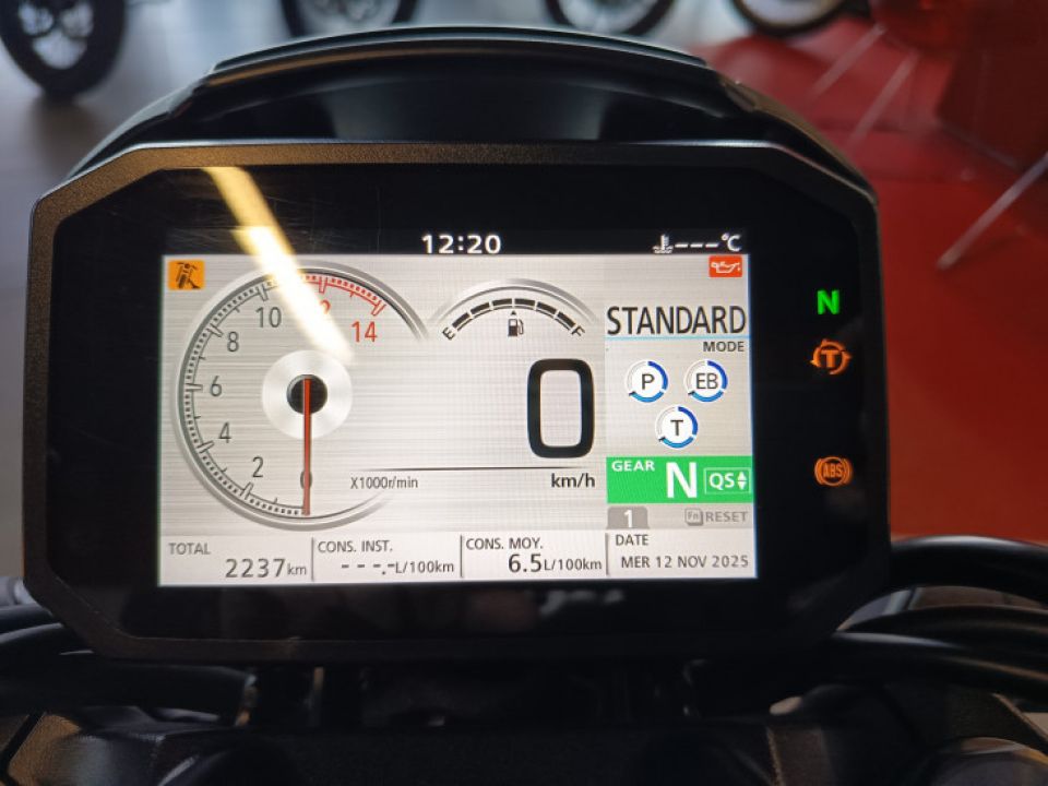 HONDA CB1000R Black Edition 4