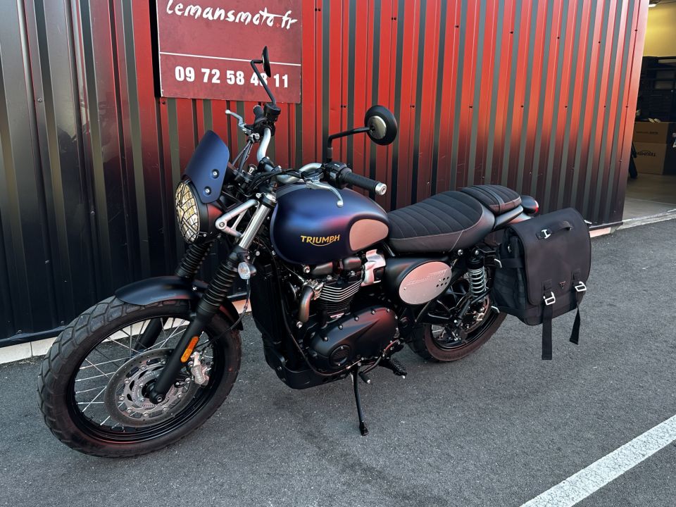 TRIUMPH STREET SCRAMBLER  900 4