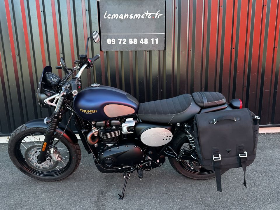 TRIUMPH STREET SCRAMBLER  900 4