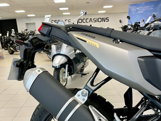 YAMAHA XTZ TENERE 700 4