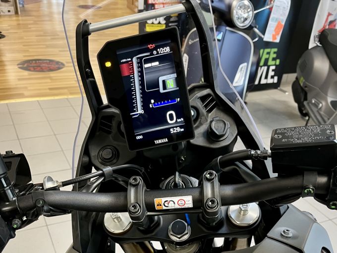 YAMAHA XTZ TENERE 700 4